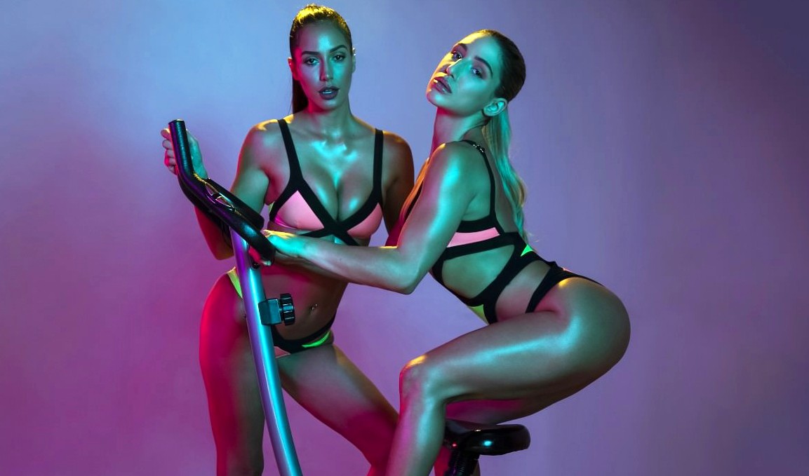 Cuties come to the gym not for exercise, but for lesbian sex with each other